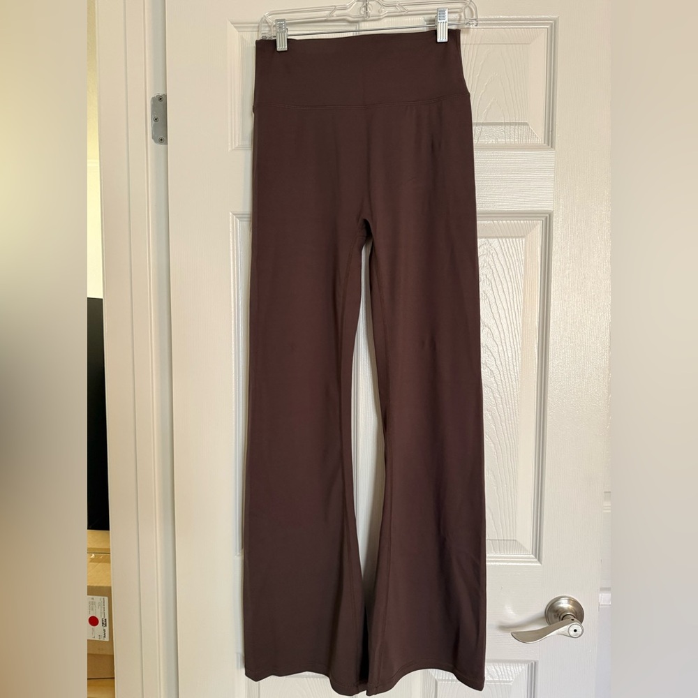 NWT Sisterly Tribe High-Waist Flare Activewear Leggings Size L - Picture 3 of 6